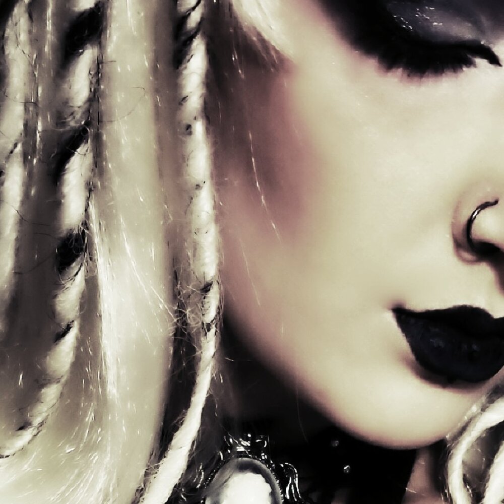 Meet your Posher, Moretisha